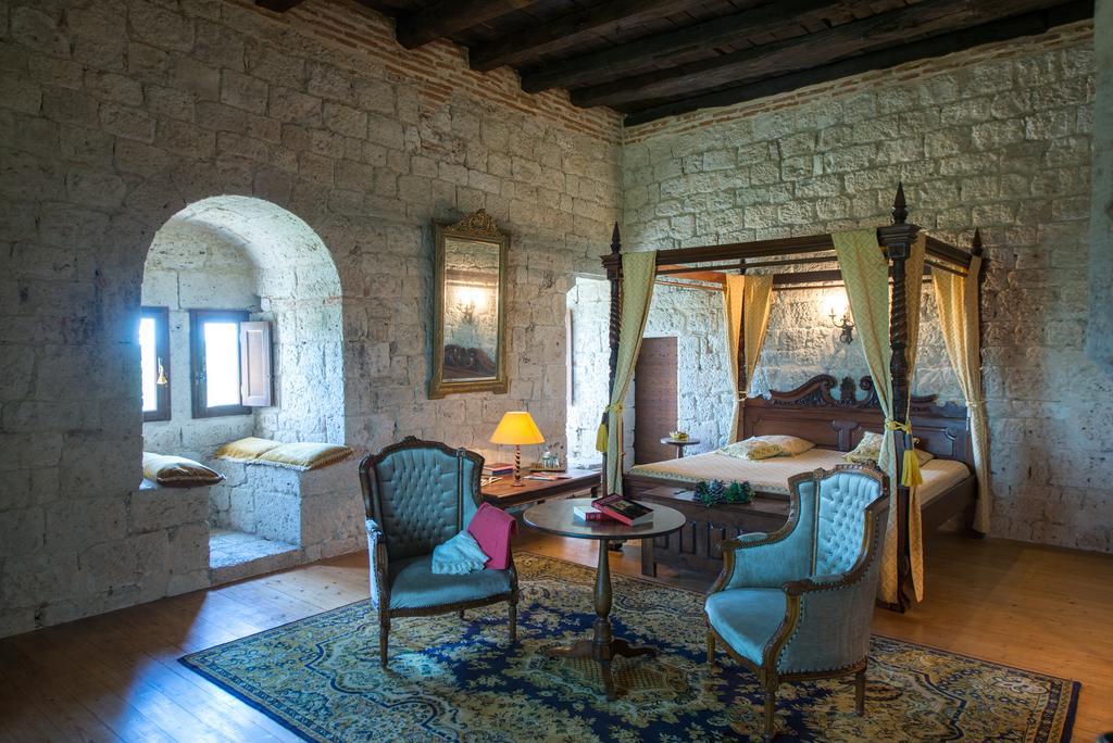 Chateau De Goudourville Villa Luaran gambar